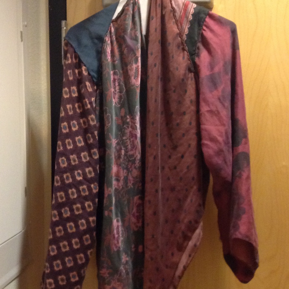 Beautiful Margiela x H&M wrap kimono top